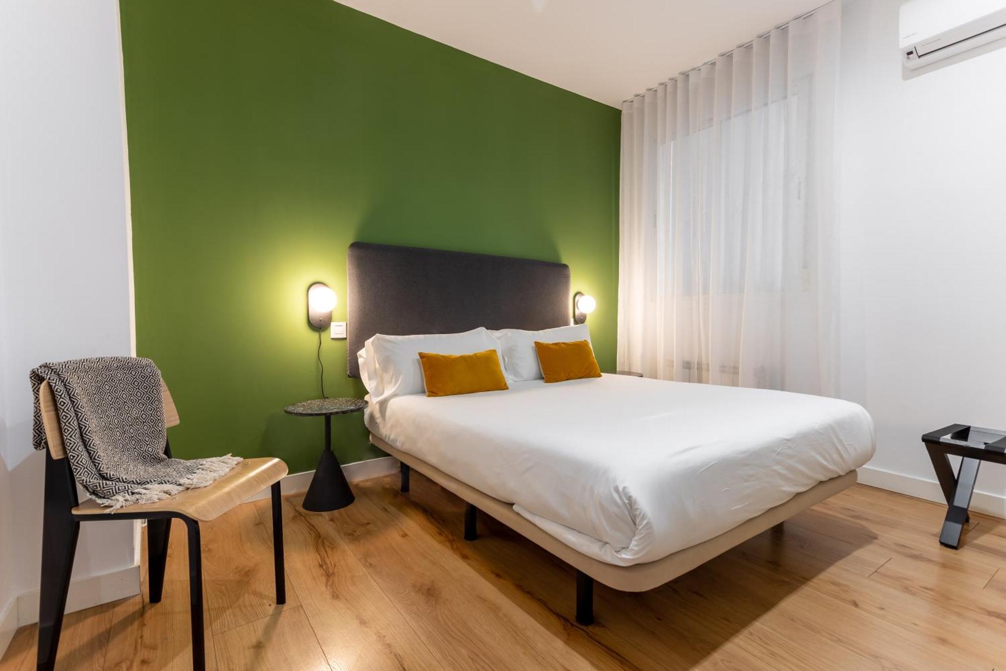 Aspasios Calle Mayor Apartments Madrid Room photo
