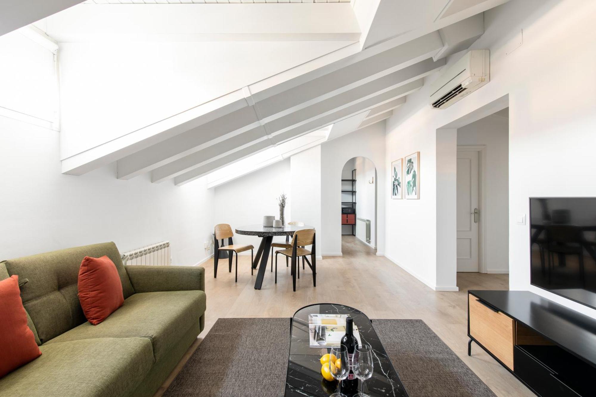 Aspasios Calle Mayor Apartments Madrid Room photo