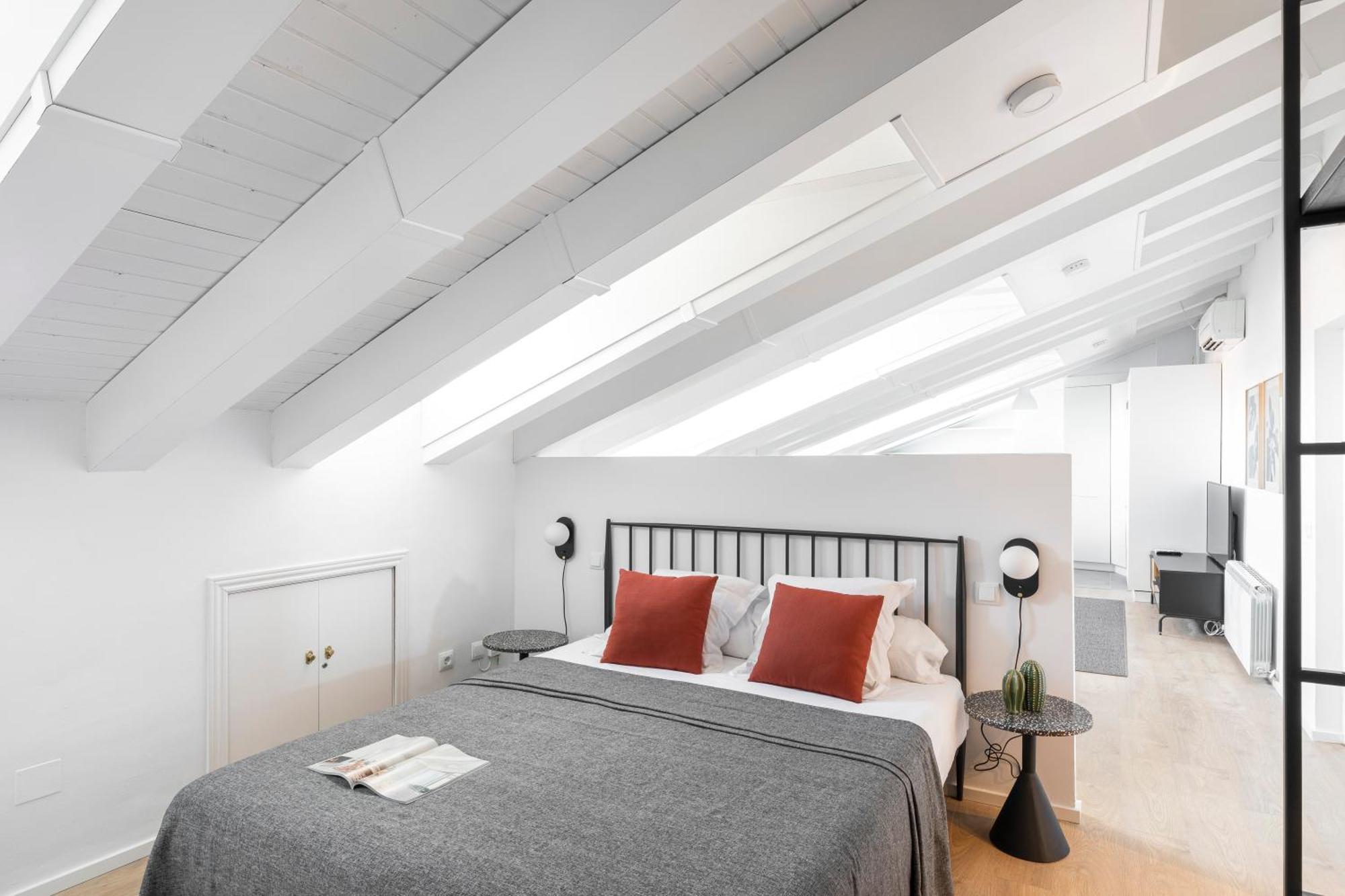 Aspasios Calle Mayor Apartments Madrid Room photo